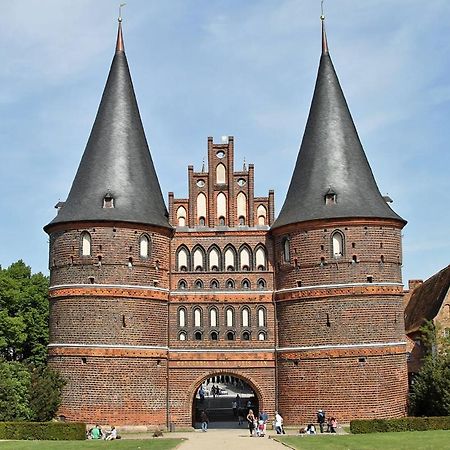 Pension Adler Lübeck Eksteriør billede
