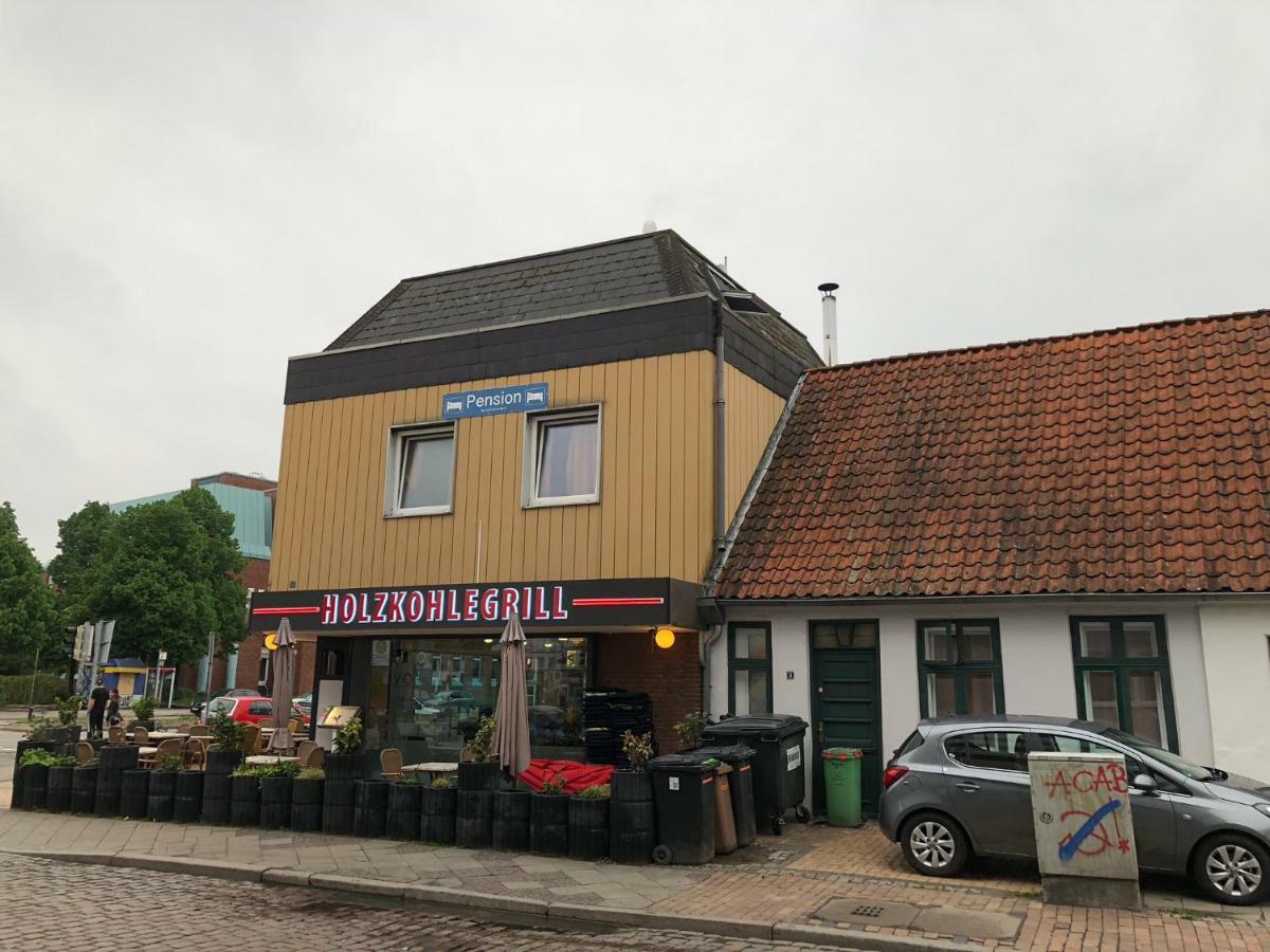 Pension Adler Lübeck Eksteriør billede